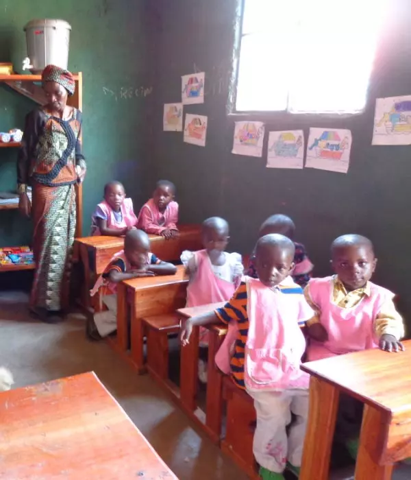 CFI Kinderdorf Kongo - Grundschule
