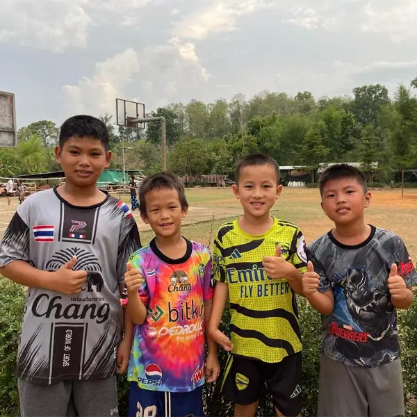 Neue Kinder in KJCR, Kirsten Jade Rescue Centre, Thailand